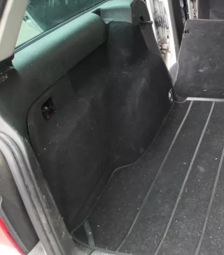 Passat 3BG 3B Abdeckung Verkleidung Kofferraum hinten links 3B9867429Q schwarz