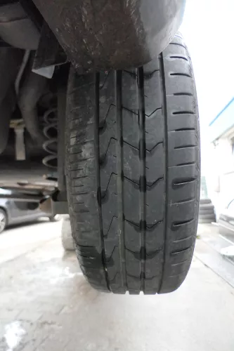 VW Polo 9N 6R Felgen Reifen 195/55 R15 85H Sommerreifen ca. 4-6mm  (172664)