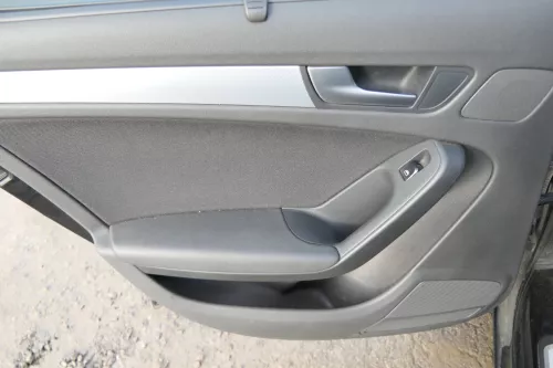 1x A4 8K B8 Türverkleidung Verkleidung Tür hinten rechts + links Sonnenrollo Rol (172743)