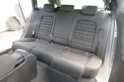 Audi A4 8K B8 Sitz Rückbank Rücksitzbank hinten 3-Punkt-Gurt schwarz soul Atrium (172755)