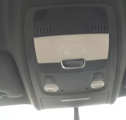 Audi A4 8K B8 Schalter Innenleuchte Leuchte Lampe Leseleuchte 8T0947140 schwarz (172763)