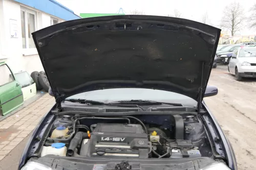 VW Golf 4 Motorhaube Haube Klappe vorne blau LA5G (172903)