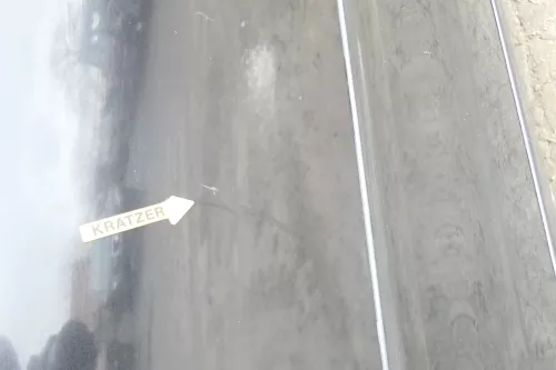 VW Polo 9N 9N3 Tür vorne links Fahrertür 2/3-Türer schwarz LC9Z -ohne Anbauteile (173220)