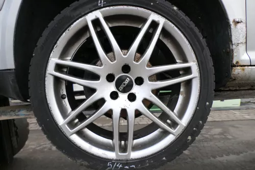 4x Golf 4 Bora Alufelgen Felgen 225/40 ZR18 Sommerreifen Reifen KBA 46571 4-7mm (173314)