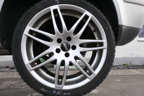 4x Golf 4 Bora Alufelgen Felgen 225/40 ZR18 Sommerreifen Reifen KBA 46571 4-7mm (173314)