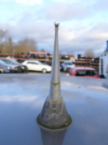 Seat 1P Leon Altea  Antenne Antennenfuß Fuß Antennensockel 1P0035501 A