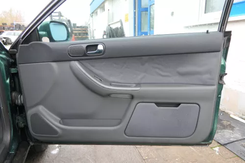 1x Audi A3 8L Türverkleidung Verkleidung Tür vorne rechts 2/3-Türer  (173646)