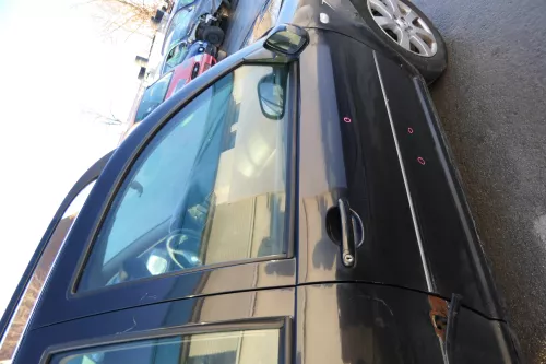 Golf 4 Bora Tür vorne rechts Beifahrertür 4/5-Türer Kombi Variant schwarz LC9Z (173822)