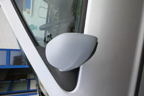 VW Polo 6N2 manueller Spiegel Außenspiegel links außen weiß (173925)
