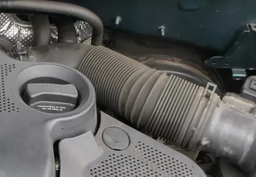 VW Golf 4 Audi A3 8L Rohr Verbindungsrohr Schlauch 1J0129684N 1,6 AKL 74kw AEH