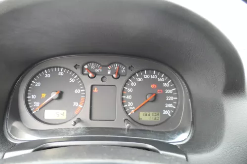 VW Golf 4 Bora Tacho Tachometer Kombiinstrument 1J0919860D 183.000km