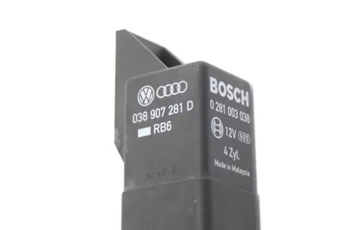 VW Passat Golf Steuergerät Vorglüh Relais 038907281D 0281003038 Diesel TDI (174191)