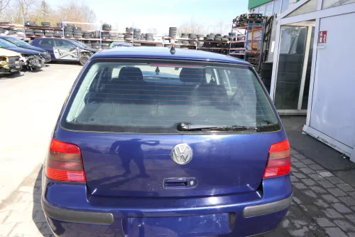 VW Golf 4 Limousine Heckklappe Kofferraumklappe Klappe hinten blau LB5N - Rost
