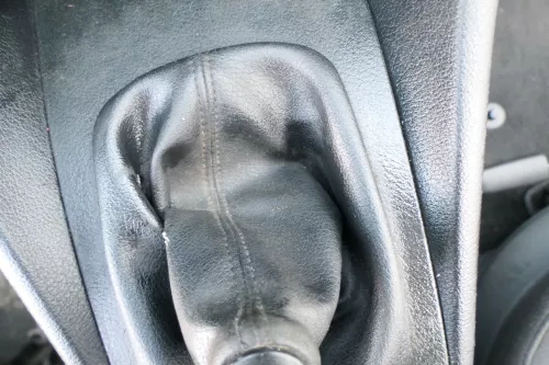 Audi A6 4B Schaltknauf Schaltsack Schaltknüppel original 6-Gang Leder  (174553)
