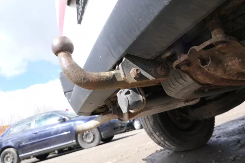 VW T4 Kastenwagen feste starre Anhängerkupplung mit Kabelbaum original Oris (174596)