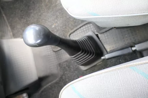 VW T4 Caravelle Transporter Schaltknauf Schaltsack Schaltung Schaltknüppel 5-Gan (174605)