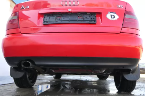 Audi A4 B5 Limousine Stoßstange hinten Heckstoßstange LY3H rot  biscaBj99