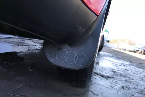 Audi A4 B5 Limousine Stoßstange hinten Heckstoßstange LY3H rot  biscaBj99 (174787)