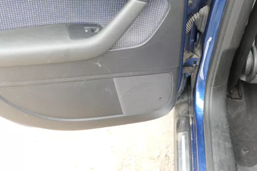 1x Audi A3 8P Türverkleidung Verkleidung Tür hinten links 4/5-Türer schwarz (175037)