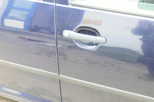 VW Golf 4 Bora Tür vorne rechts Beifahrertür 4/5-Türer+ Kombi Avant blau LC5H (175246)
