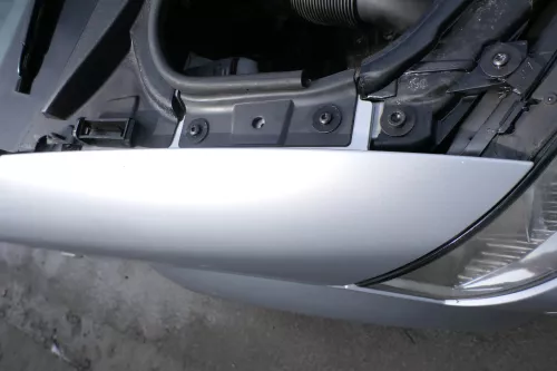 Audi A2 8Z Kotflügel vorne rechts silber LY7W (175260)