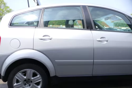 Audi A2 8Z Tür Türblatt hinten rechts silber LY7W - ohne Anbauteile