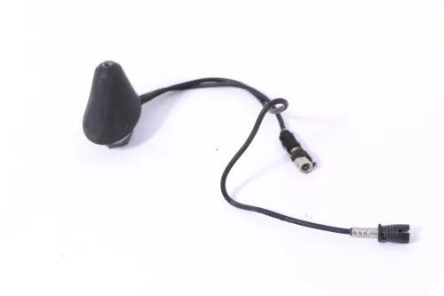 VW Golf 4 Polo 9N 3BG Antenne Antennenfuß Fuß Antennensockel Sockel 2 Stecker