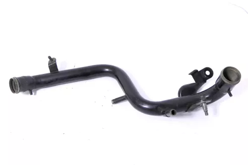 VW Passat 3B Kühlerschlauch Schlauch Rohr Leitung 038121071S