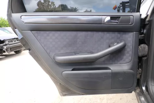 4x A6 4B Türverkleidung Verkleidung Tür vorne hinte links rechts  (175640)