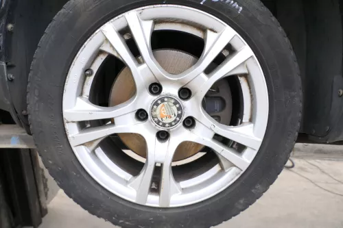 4x Passat 3BG A6 4B Alufelgen Felgen KBA 47127 7jx16H2 ET48 Platin - OHNE Reifen (175644)