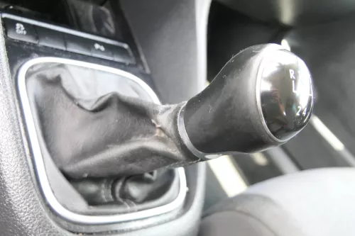 VW Golf 6 Schaltknauf Schaltsack Schaltung Schaltknüppel original 5-Gang Leder (175709)