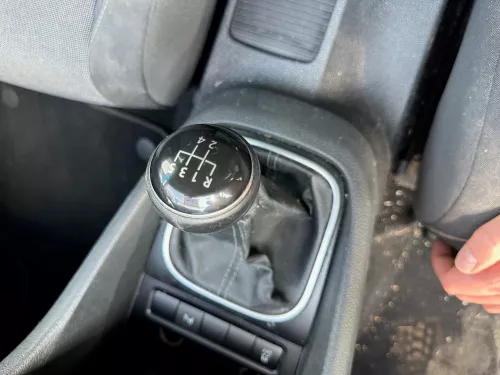 VW Golf 6 Schaltknauf Schaltsack Schaltung Schaltknüppel original 5-Gang Leder (175709)