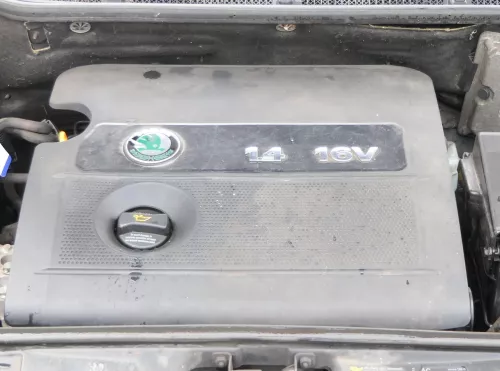 Fabia 6Y Luftfilterkasten Luftfilter Motorabdeckung 1,4 16V 100PS 74kw BBZ AUB