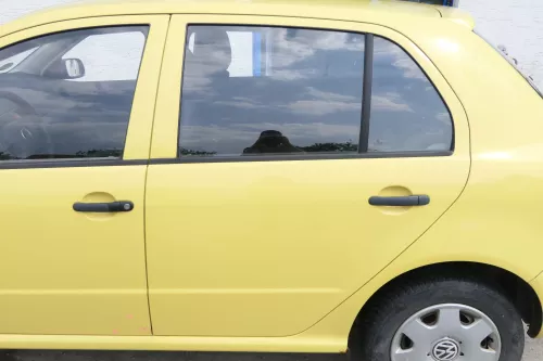 Skoda Fabia 6Y Limousine Schrägheck Tür hinten links gelb LF1R