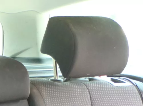 1x Passat 3C Kopfstütze Sitz Sitze hinten rechts / links schwarz 3C0885901G 92V (175925)
