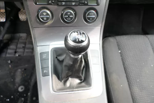 VW Passat 3C 5-Gang Schaltknauf Schaltsack Schaltung Schaltknüppel original Sch