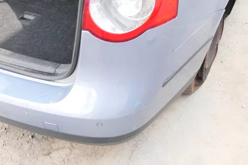 Passat 3C Kombi Stoßstange hinten Heckstoßstange Stoßfänger blau LC7Z PDC (175936)
