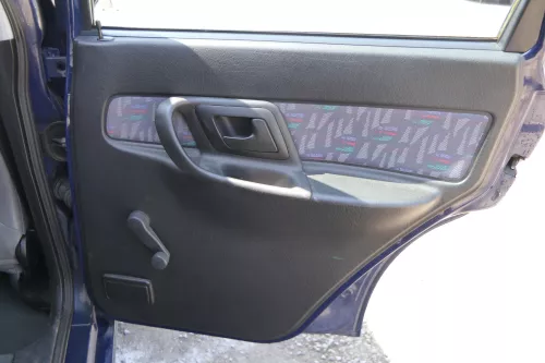 1x Polo Kombi bis Bj.1999 Türverkleidung Verkleidung Tür hinten rechts (176143)