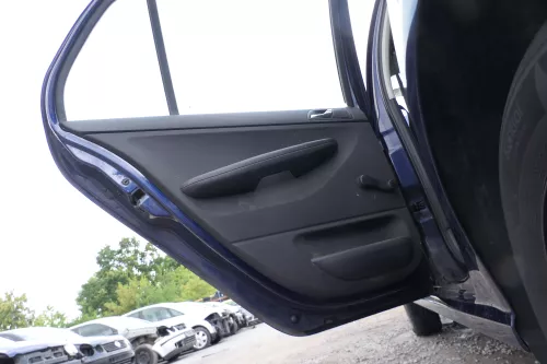 1x Fabia 6Y Kombi Türverkleidung Verkleidung Tür hinten links schwarz anthrazit (176178)