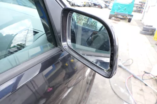 VW Polo 9N elektrischer Spiegel Außenspiegel rechts vorne schwarz LC9Z (176386)