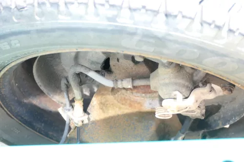 VW T5 Touareg Bremssattel hinten rechts 7H0615424A 1,9TDI 2.5 TDI