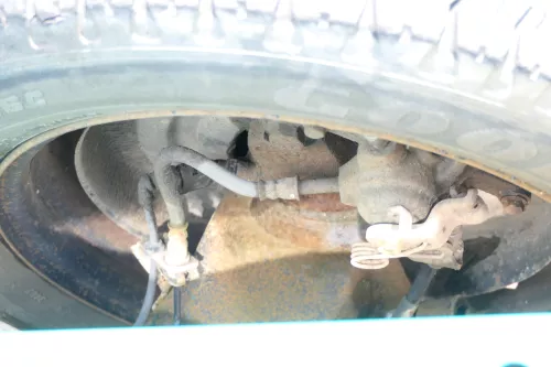 VW T5 Touareg Bremssattel hinten rechts 7H0615424A 1,9TDI 2.5 TDI (176408)