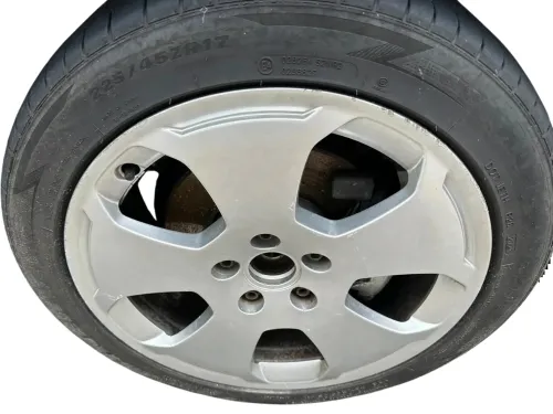 4X A4 8E A3 8P Alufelgen 225/45 ZR17 94Y Sommerreifen Reifen 4-6mm 8P0601025C (176539)