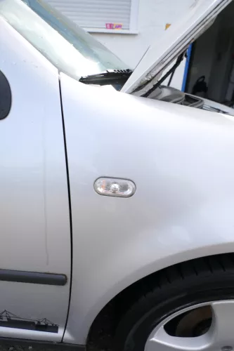 VW Golf 4 Kotflügel vorne rechts silber LA7W (176621)