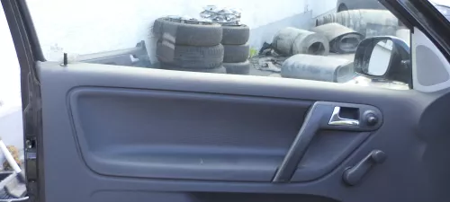 1x VW Polo 6N2 Türverkleidung Verkleidung Tür vorne links 2/3-Türer off-black  (176644)