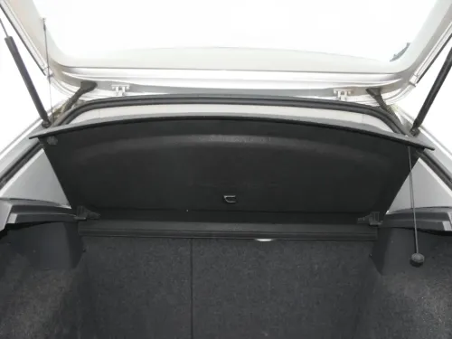 VW Golf 5 + 6 Limousine Hutablage Abdeckung Kofferraum Abdeckung hinten mit Netz (176916)