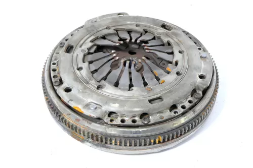 VW Golf 4 A3 8L Schwungrad Zweimassenschwungrad ALH ASV AHF AGR 1.9 TDI