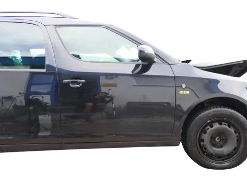 Skoda Roomster 5J Tür vorne rechts Beifahrertür schwarz LF9R (ohne Anbauteile)