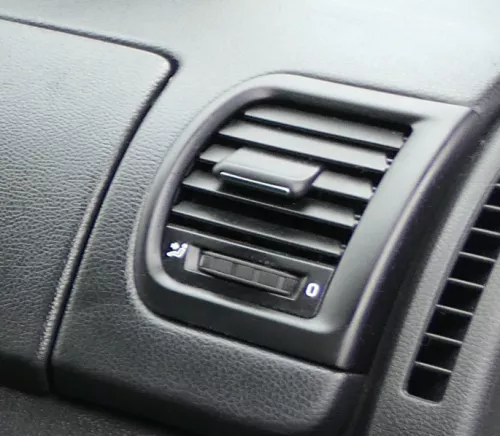 Skoda Fabia Roomster 5J Lüftungsdüse Düse Lüftung vorne rechts 5J0819702M 1QB (177415)