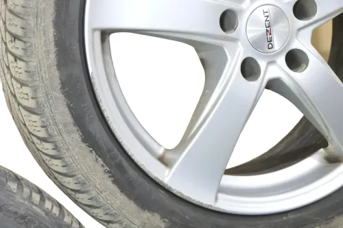 Passat 3C Golf Reifen Winterreifen 205/55 R17 93H XL Alufelgen KBA 47688 # 1-4mm (177521)